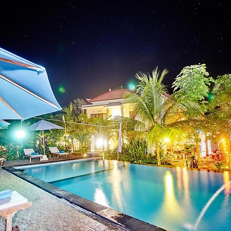 Taos House Nusa Lembongan Phòng bức ảnh