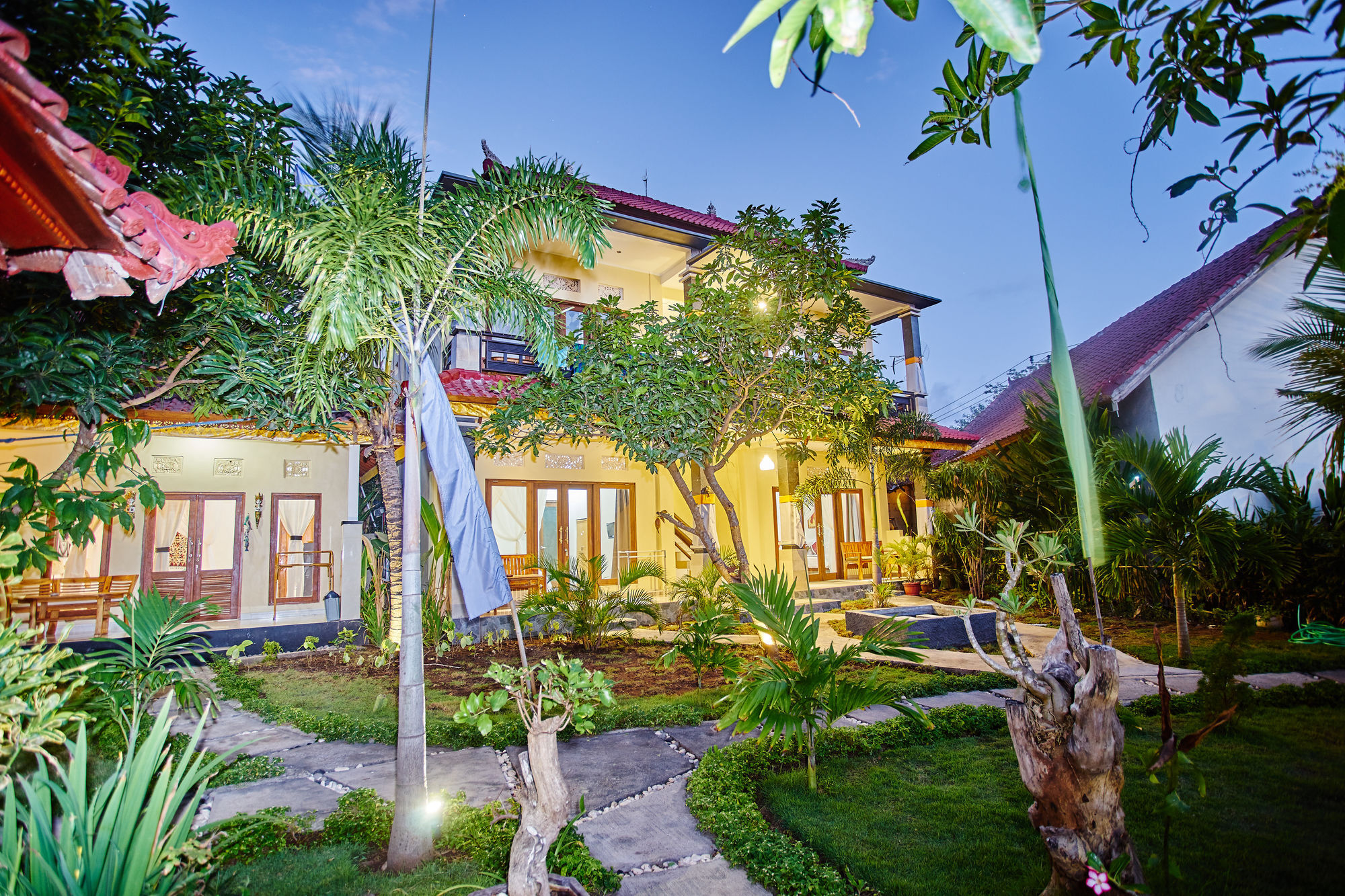 Taos House Nusa Lembongan Ngoại thất bức ảnh